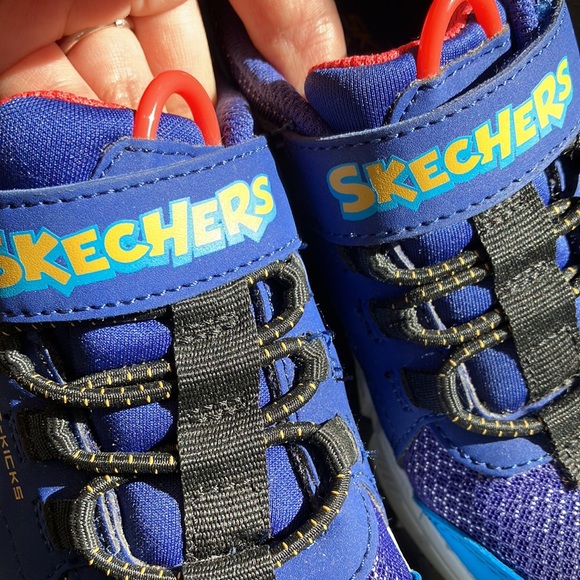 Skechers Game Kicks: Gametronix blue boy sneakers. Size 12. - Picture 6 of 11